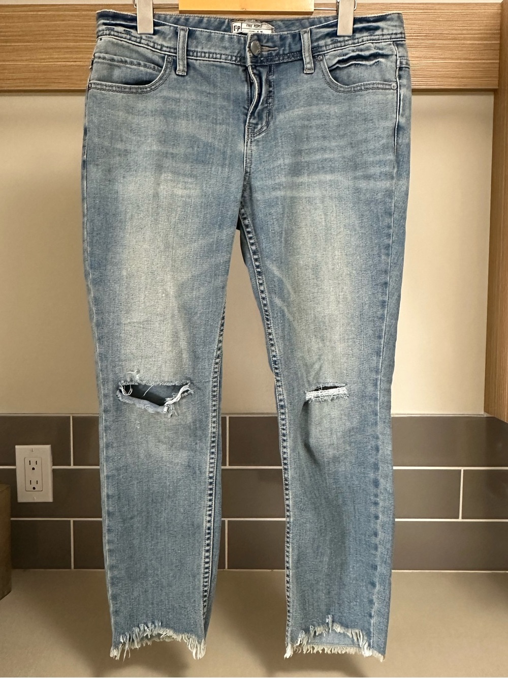 Free People Distressed Frayed Hem Skinny Jeans
